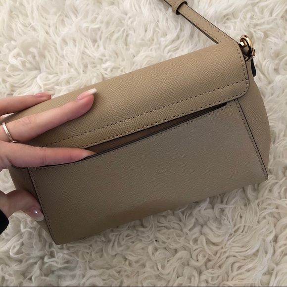 ↠ SOLD ↞ - Picture 3 of 6